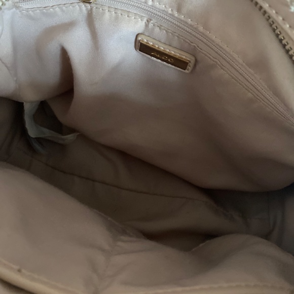 Bag - Picture 2 of 3